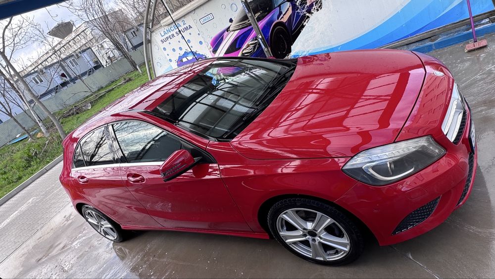 Mercedes - Benz A Class 2012