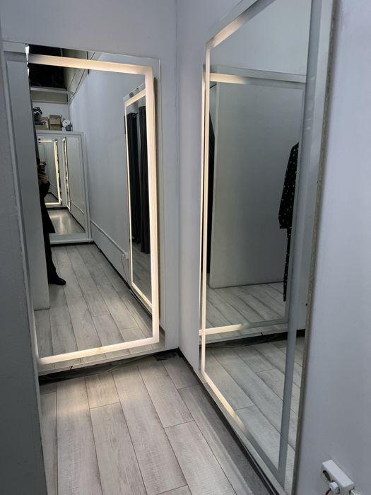 Зеркало с подсветкой