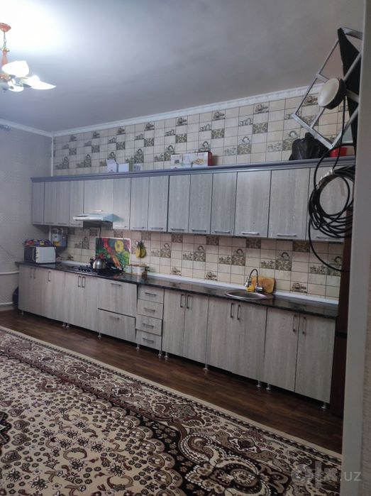 Срочно,2хонали квартира сотилади