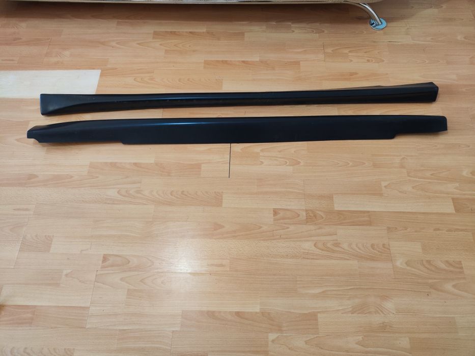 Prelungire extensii praguri VW Polo 5 Mk5 2009-2017 negru lucios