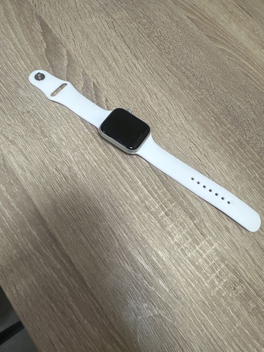 Apple Watch SE 44mm