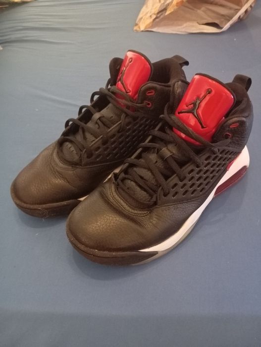 Nike Jordan Max 200