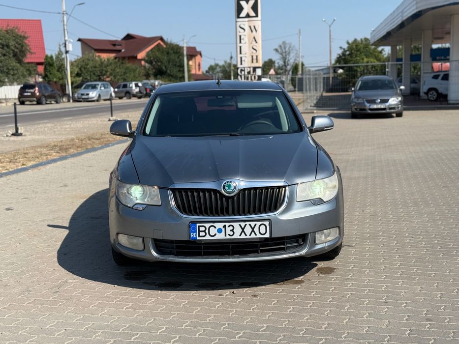 Vand/Schimb Skoda Superb 2009 2.0 tdi