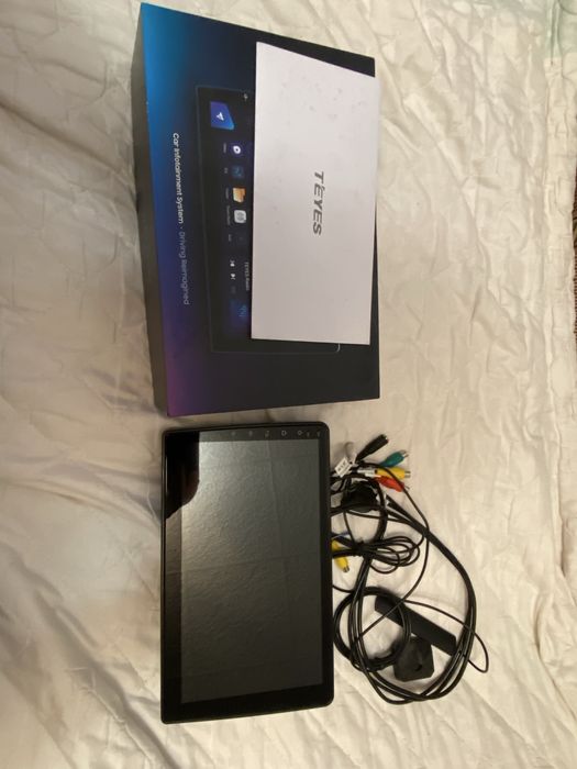 Продам андроид магнитолу teyes cc3l