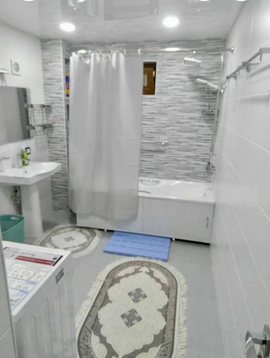 Продаётся 2/2/4 квартира,метро Космонавтов, улица Самаркандская