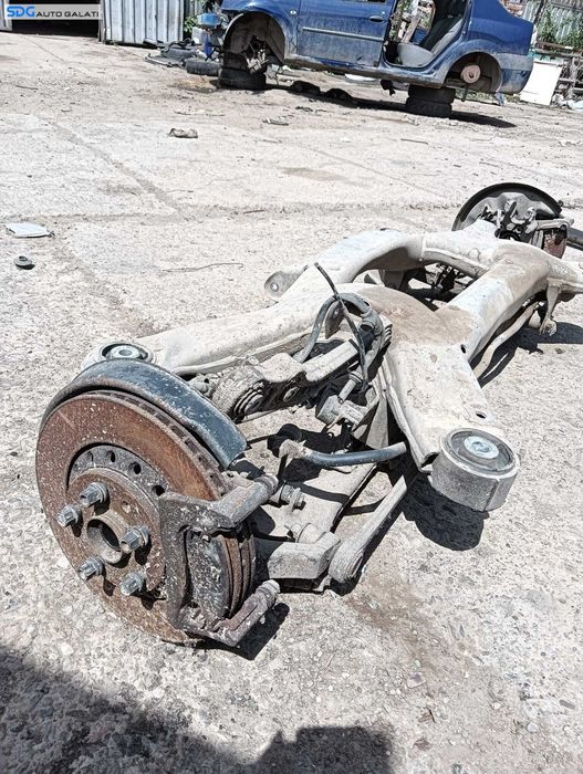 Punte Spate cu Fuzete Audi A8 D3 2003 - 2010 Cod 4E0505235F [X3680]