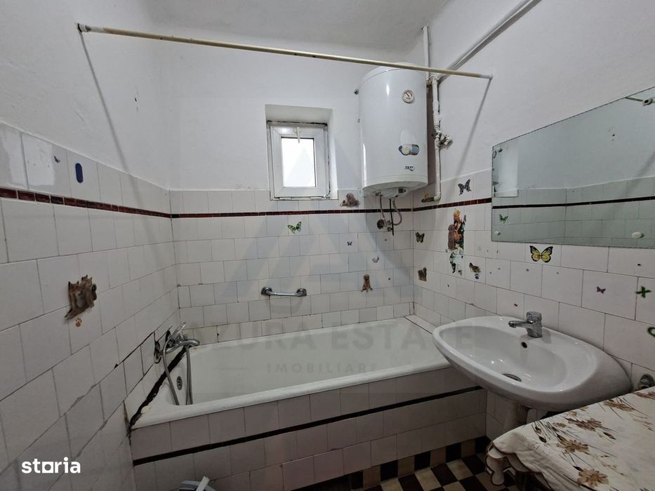 Casa individuala D+P+Pod teren 252 mp baie cu geam si curte in Sibiu