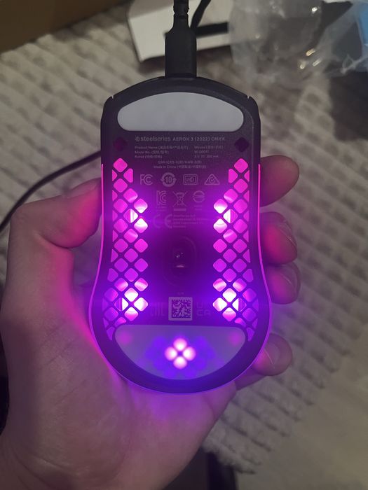 Мишка Steelseries Aerox 3