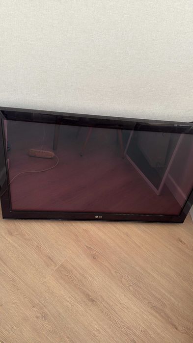 Телевизор LG 42PQ100r-za