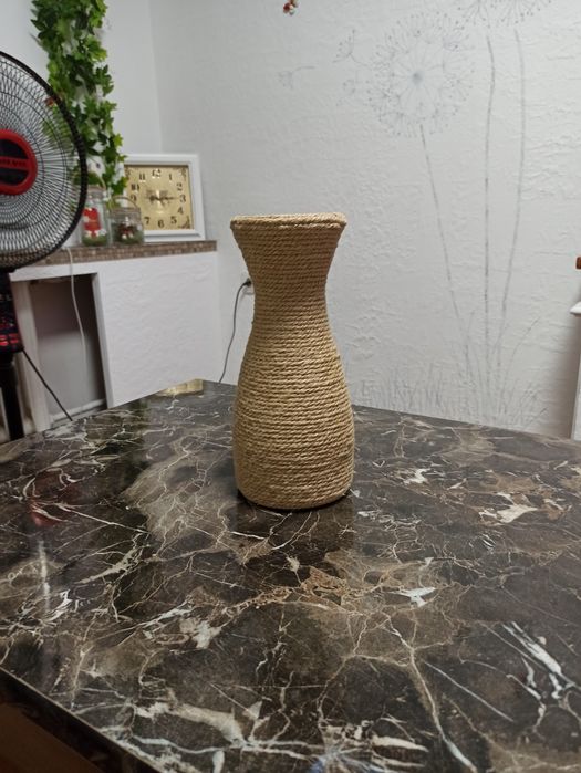 Продаются вазы декор.