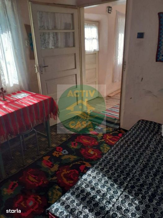 Casa de vanzare, zona Icusesti