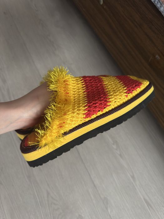 Тапочки вязанные ручной работы