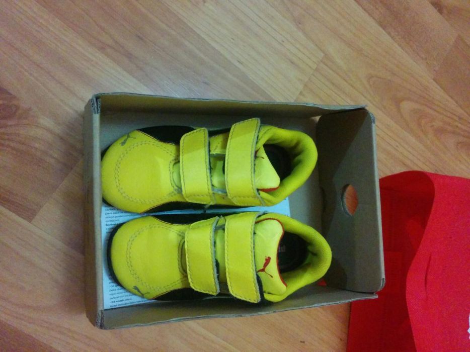 Adidasi Puma mărime 23