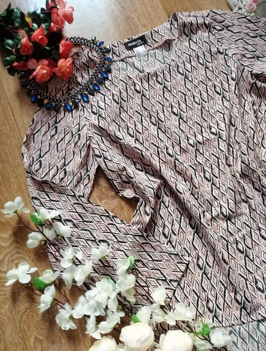 Дамски блузи размер М