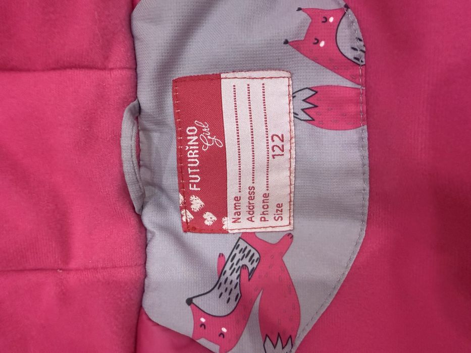 Продам куртку демисезонную на девочек