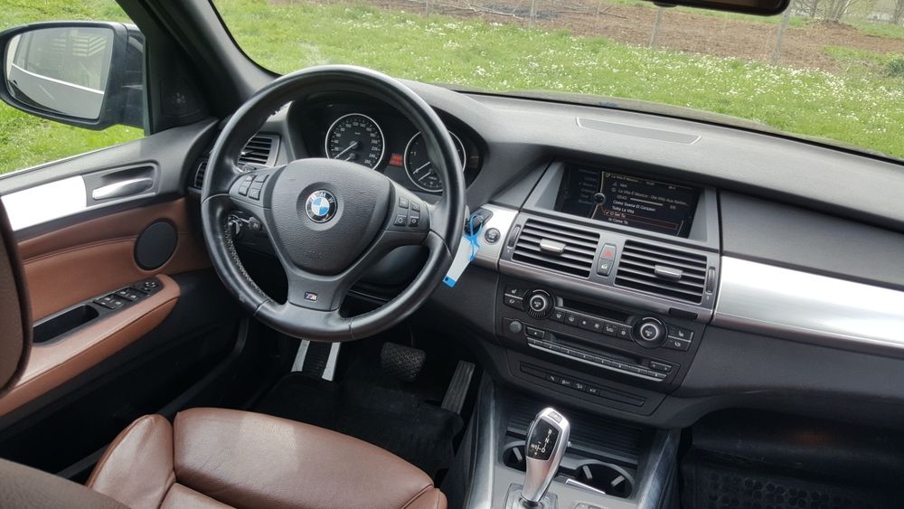 Bmw X5 E70LCI 2011 306CP