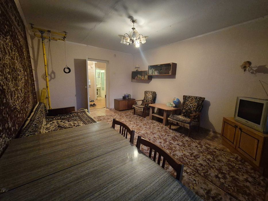 Продам трёхкомнатную квартиру новой планировки