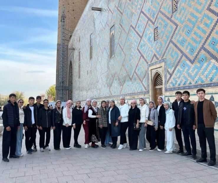 Хостел в центре города. Гостиница. Комнаты