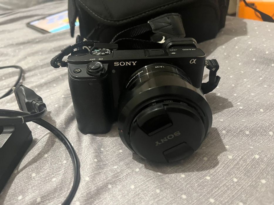 sony a6400 в отличным состоянии