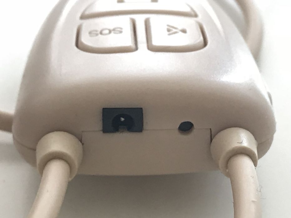 Невидима и незаглушима микрослушалка за преписване с блутут модел 2025