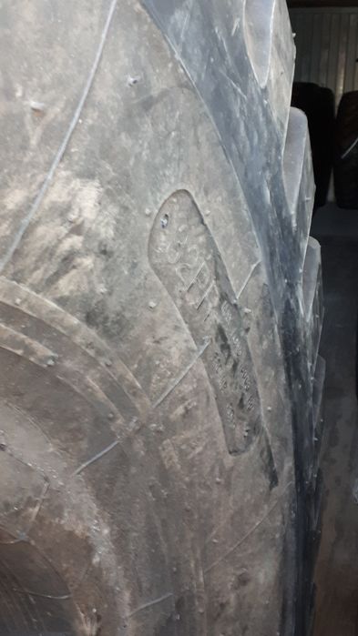 18.00-24 б/у на каток 2шт