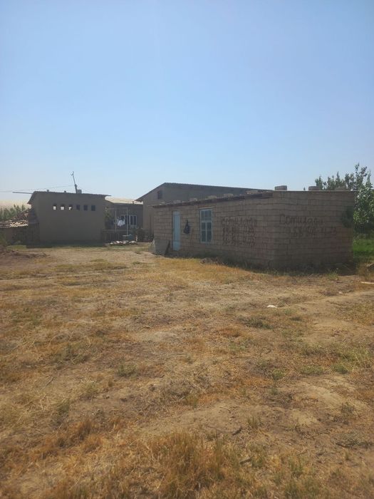 Срочно ер сотилади