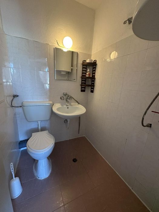 Продава се Къща в Бургас, Сарафово - 420 кв.м за 1000 €/кв.м - Снимка #10