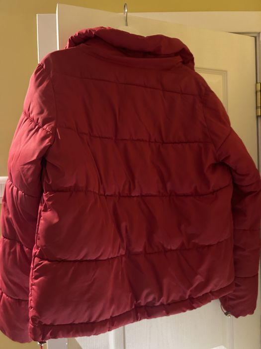 Зимно яке Stradivarius