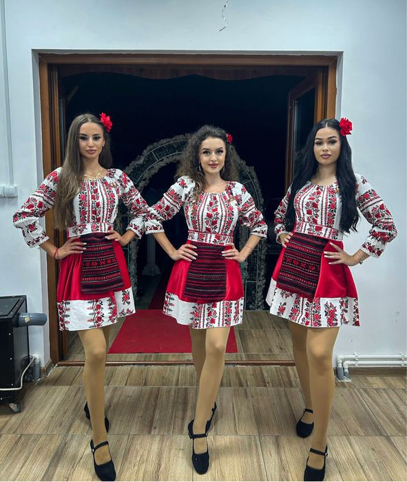 Dansatoare - trupa dans