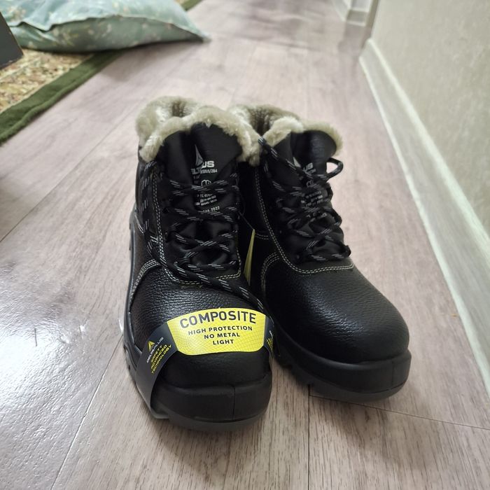 Зимняя ботинка. Спецобувь. ( DELTAPLUS)