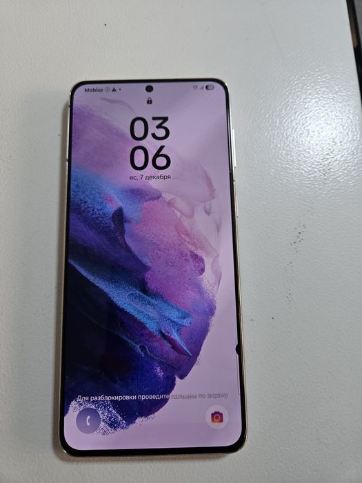 Продаётся телефон самсунг 21+