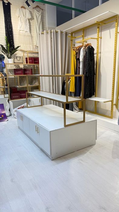 Мебель на магазин