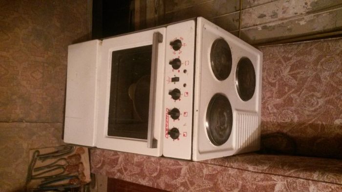 Продам Электро печь