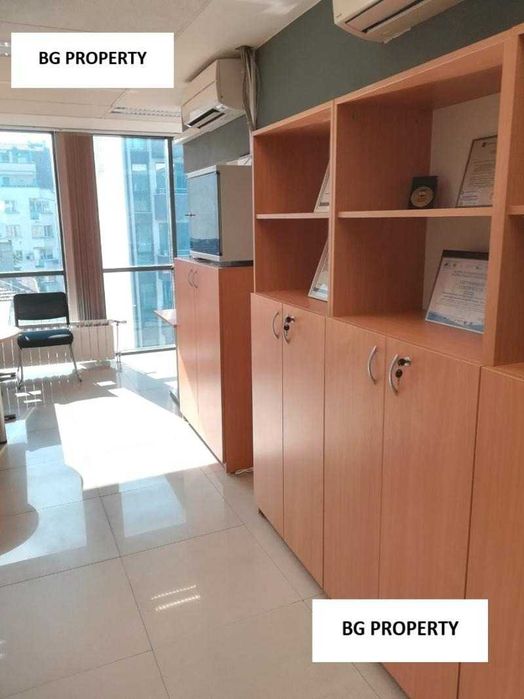 Дава се под наем Офис в София, Център - 214 кв.м за 2568 € - Снимка #11