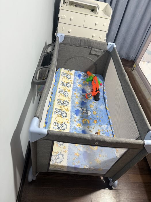 Продам детский манеж для сна  kinderkraft joy Польша