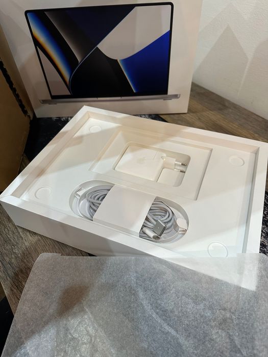 MacBook Pro 14 M1 Pro 16/512 EAC