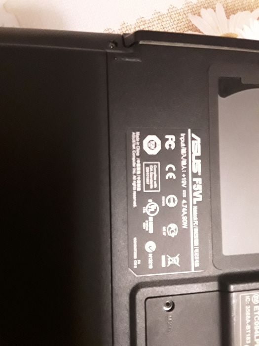 Лаптоп Asus 15,4"