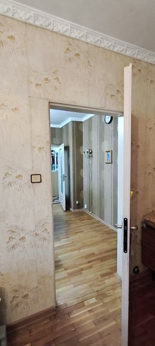 Четиристаен апартамент в гр. София, ж. к. Хаджи Димитър, до новата метро станция, от собственик.