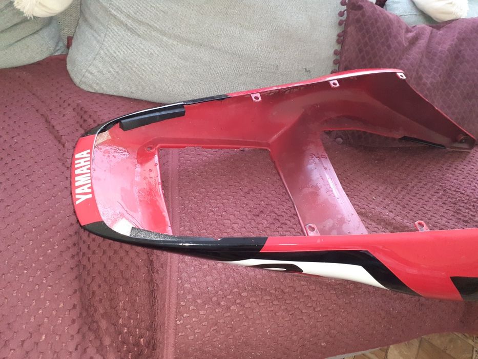 Carena aripa spate yamaha r6 2000-2002
