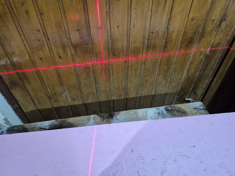 Nivela laser  DEWALT  DW088 raza roșie si verde