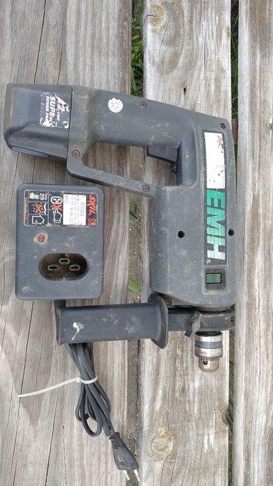 Акумулаторен перфоратор Skil