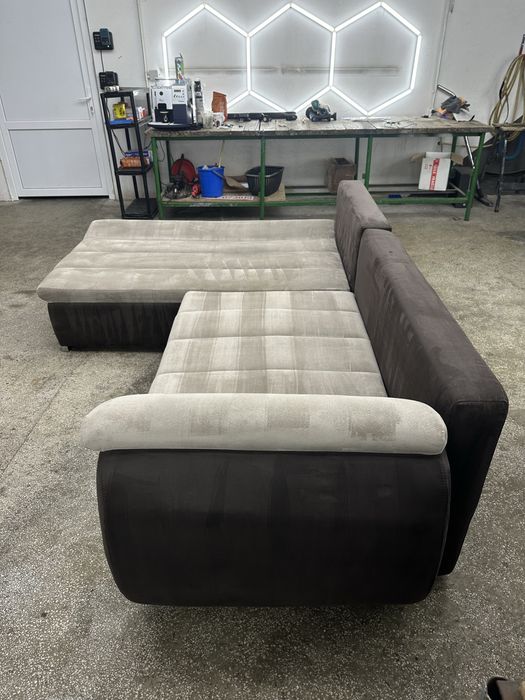 Coltar extensibil cu lada de depozitare