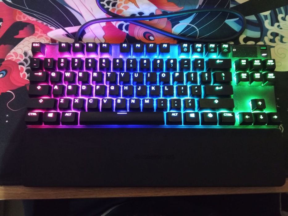 Продаю steel series apex 7 tkl