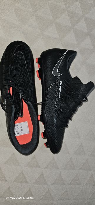 Ghete fotbal Nike