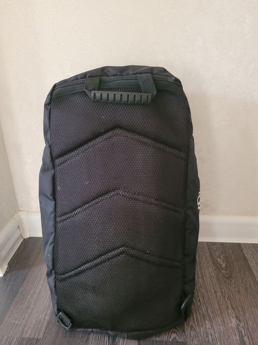 Продам спортивную сумку