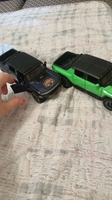 Железные машинки