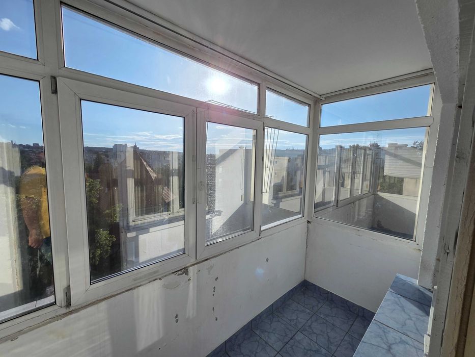 Vand apartament 2 camere in Popa Sapca