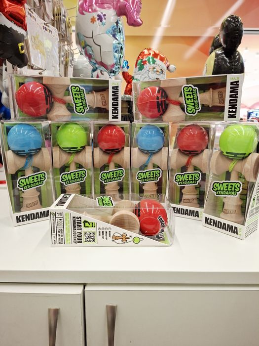 Kendama sweets si krom Suceava