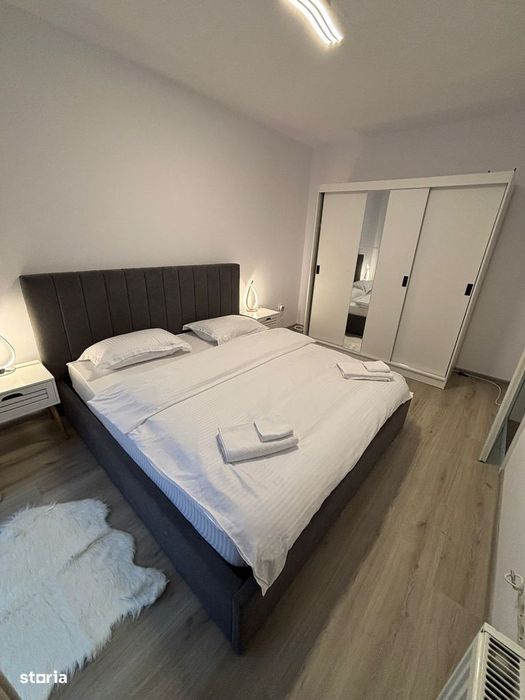Apartament total decomandat 2 camere cu balcon deschis în Avangarden3