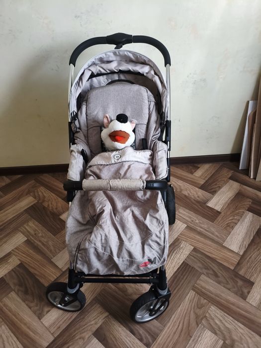 Продам детскую коляску Quatro Monza